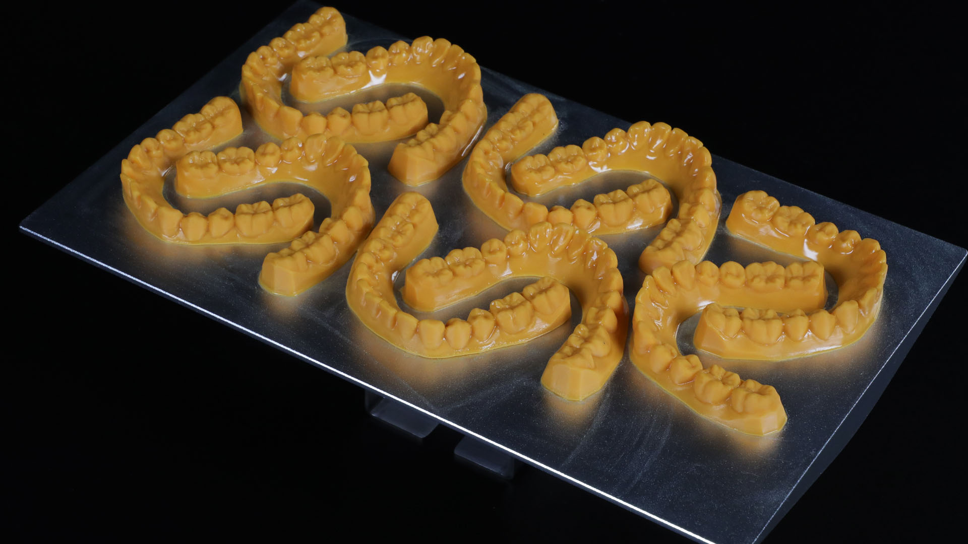 What Is a 3D printed Dental Model, And How Does 3D Printing Make a Dental Model?