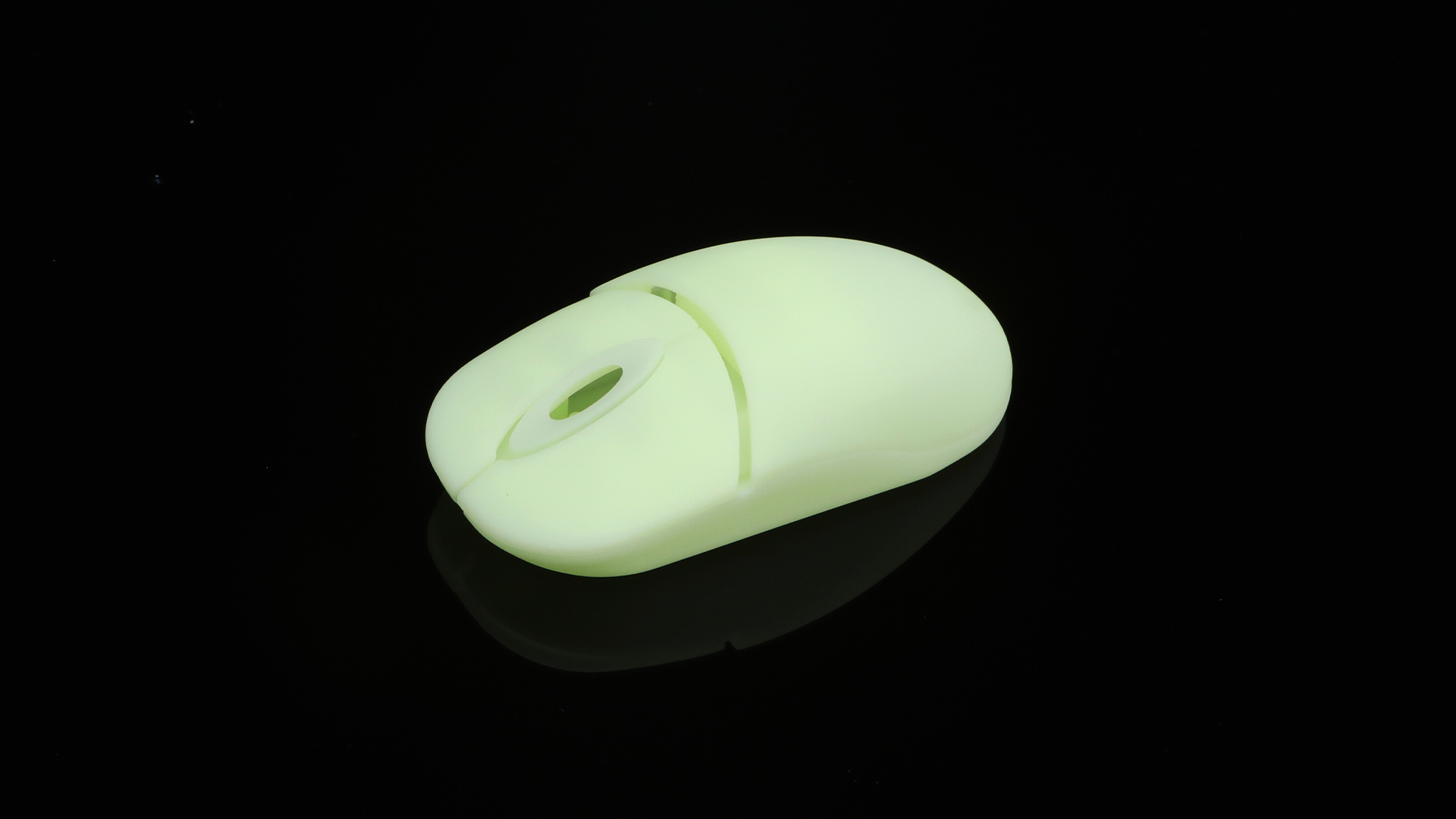 Using 3D printing technology to realize the design of personalized mouse hand plate model